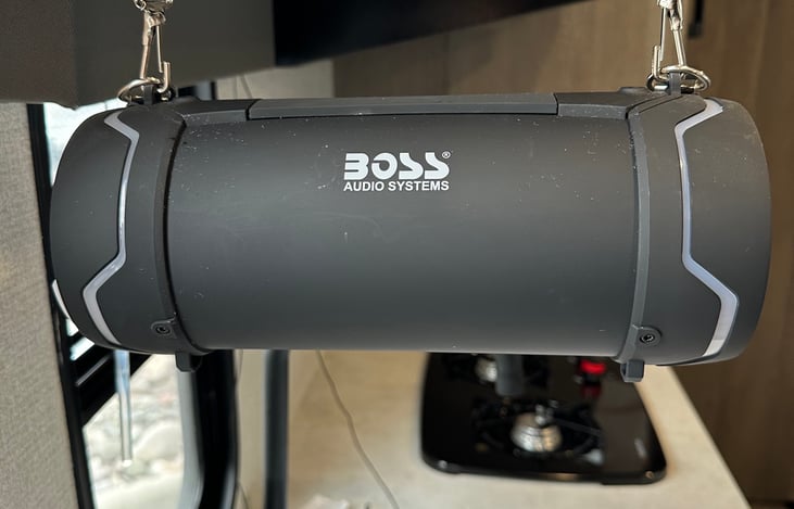 Boss bluetooth speaker