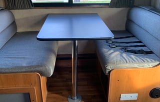 2014 Thor Motor Coach Four Winds 23A Grizzly3