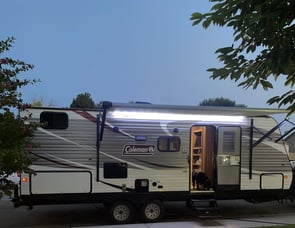 Dutchmen RV Coleman Lantern Series 244BH