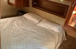 2014 Tracer 2750RBS 30’ travel trailer.