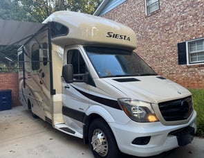 Thor Motor Coach Siesta Sprinter 24SR