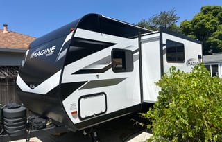 2023 Grand Design Imagine XLS – Solar & Lithium!