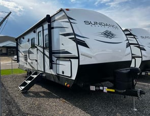 Heartland Sundance Ultra Lite 241 BH