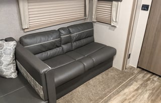 2020 Coachmen RV Catalina Legacy 303QBCK