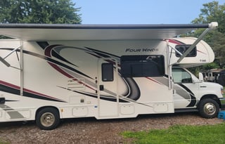 2021 Thor Motor Coach Four Winds 31EV