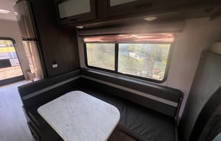 24' Versatile Voyager, Pet-Friendly, Equipped!