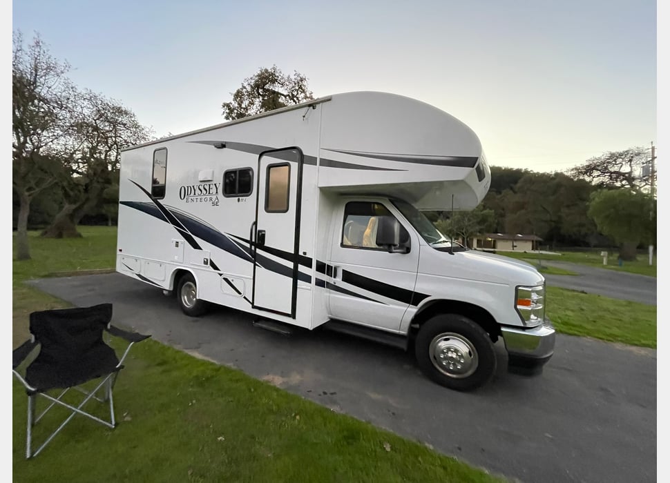 Class C Motor Home rentals in Santa Cruz