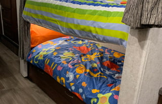 BELLA-Sleep 8 - 10 2018 Forest River Sunseeker RV