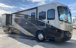 2006 Coachmen RV Sportscoach Cross Country 385 DS