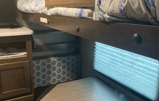 2018 Ultra Lite Shadow Cruiser 280QBS