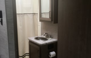 2021 Thor Motor Coach Quantum SE SE22 Ford