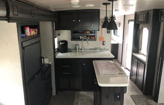 2018 Heartland North Trail 32RETS King