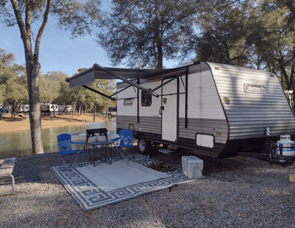 Dutchmen RV Coleman 17B