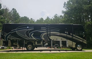 2019 Thor motor coach challenger 37tb