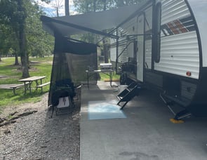Forest River RV Wildwood X-Lite 28VBXL