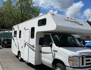 Thor Motor Coach Four Winds 23U