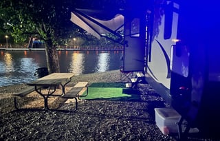 My Cousin’s RV on Lake Hamilton