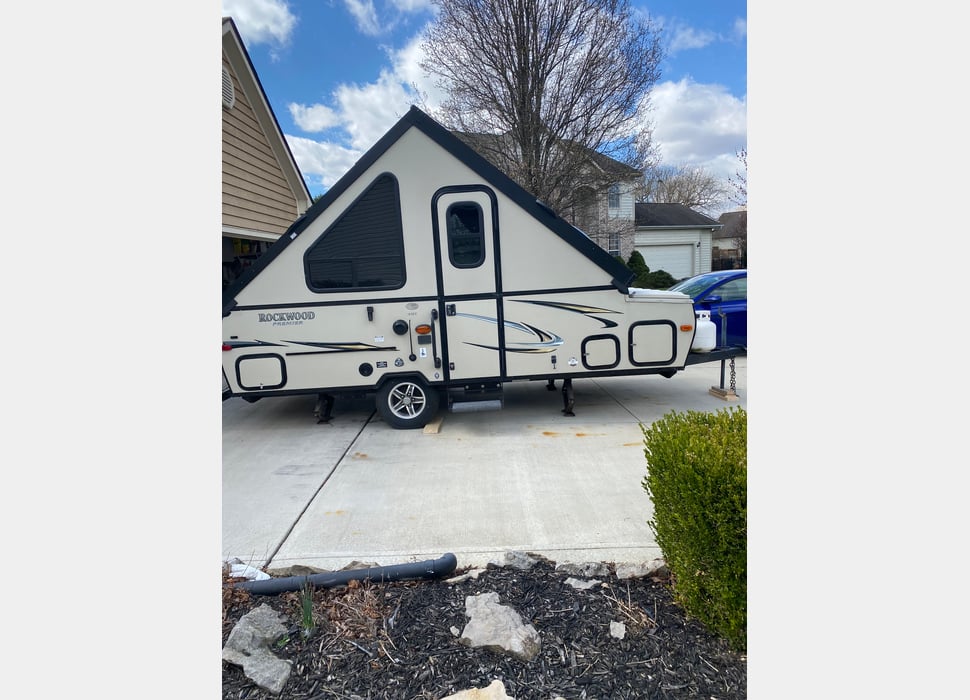 Pop-up Camper rentals in Piqua