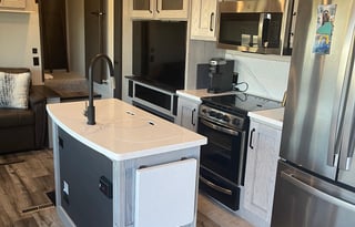 2022 Keystone RV Montana High Country 351BH