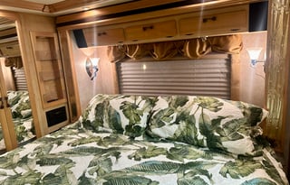2005 Fleetwood RV Excursion 39s