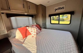 ⭐️2021 CLASS C RV, EASY TO DRIVE AND READY TO GO⭐️