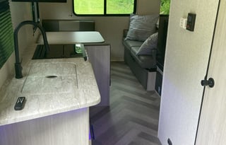 2024 Zinger 211RD Adventure Trailer