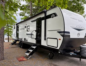 Forest River RV Surveyor Legend 32CAMP