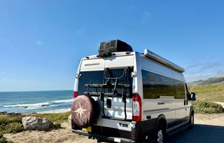 Pop Top Camper Van | Sleeps 4 | Easy Drive