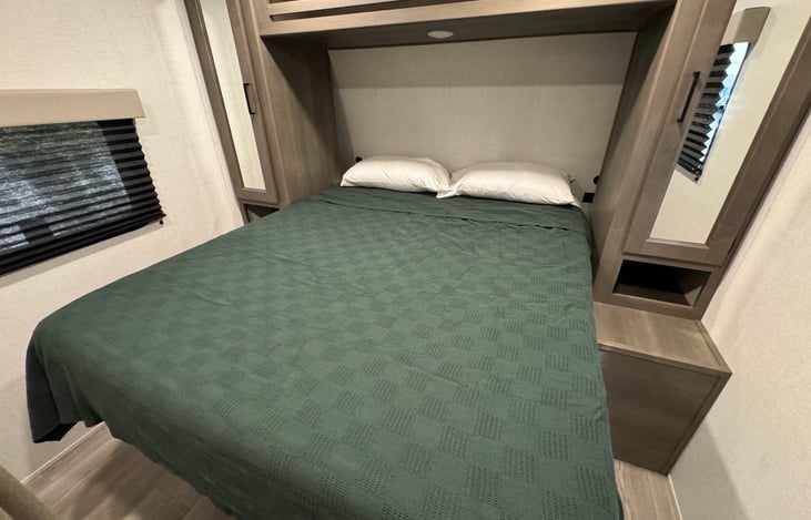 Standard 60x80 Queen bed with upgraded Tuft & Needle firm memory foam mattress.