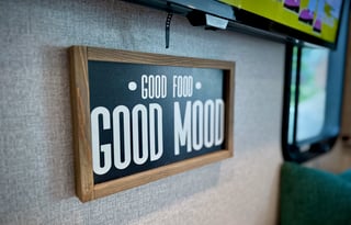 Adventure-Ready Family RV –  Sleeps 8, Free WiFi