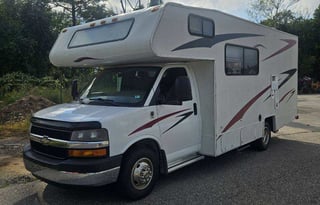 Easy Handling, Epic Adventures! 21 FT Motorhome