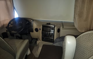 2017 Thor Motor Coach Axis 25.2