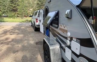 Luxury Teardrop with A/C, King Bed & Outdoor Kitchen!