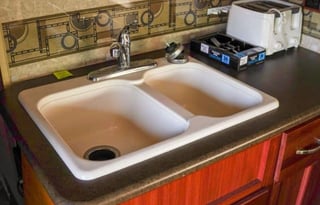 "PET FRIENDLY" Inniss Highway Haven