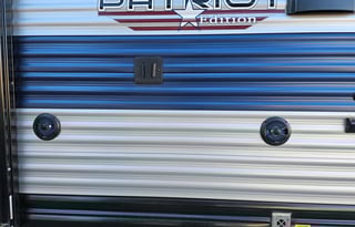 Lightweight Travel Trailer Rental Sleeps 5