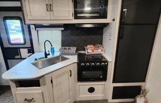 2022 Heartland Mallard 32