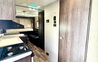 The Cozy Cruiser-Snug, Stocked, & road-trip ready!