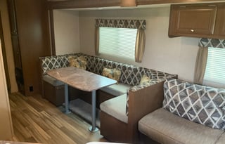 2017 Shasta Oasis 310K