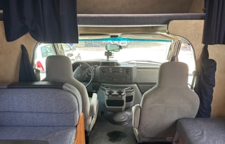 2011 Thor Motor Coach Four Winds 23A