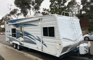 2009 Weekend Warrior Ulta Lite 30'