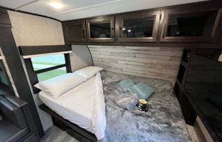 VERY clean - Compact - Easy to tow! Perfect!!!!