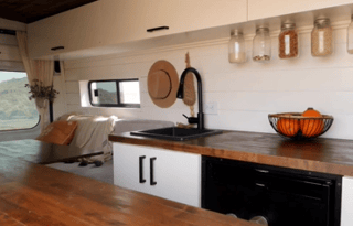 LunaSea Adventure Van-HEATER/AC -Dog friendly