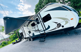 Keystone Bullet Ultra-Light Half-Ton Towable