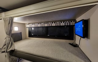 2022 Jayco Greyhawk 31F