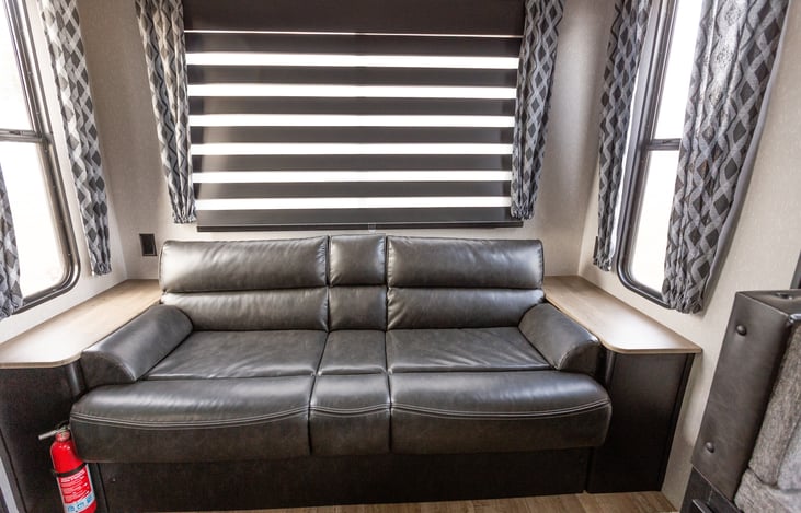 Couch that converts into a full size bed