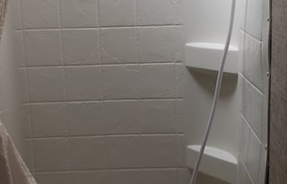 2017 2 Bed/2 Full Ba 43' 5th Wheel + Pool and Hot Tub Option + 2 Bed / 2 Ba House Option