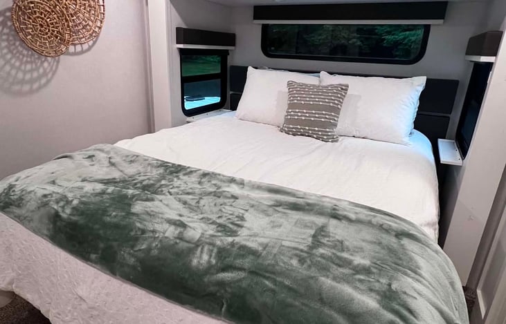 Queen Bed