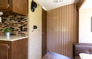 2016 Venture RV SportTrek 320VIK