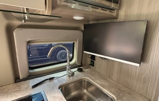 2024 THOR Scope - 18ft Pet friendly