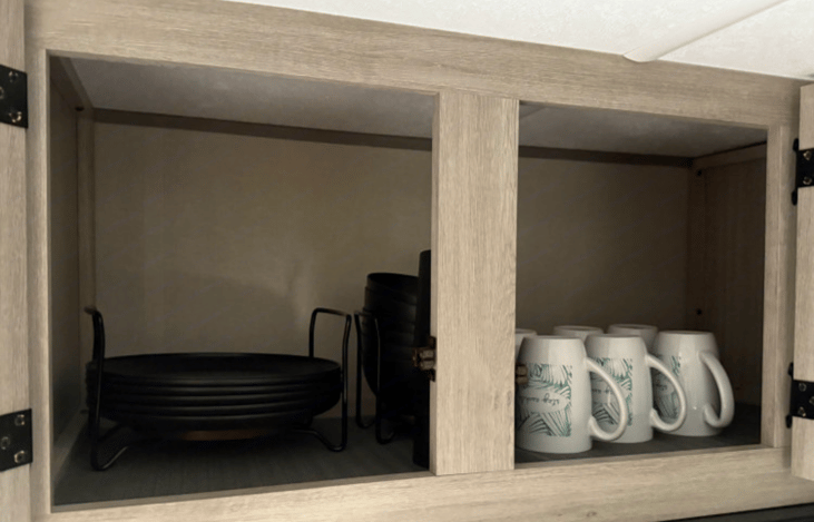 Overhead storage for plates, bowls, coffee mugs and cups